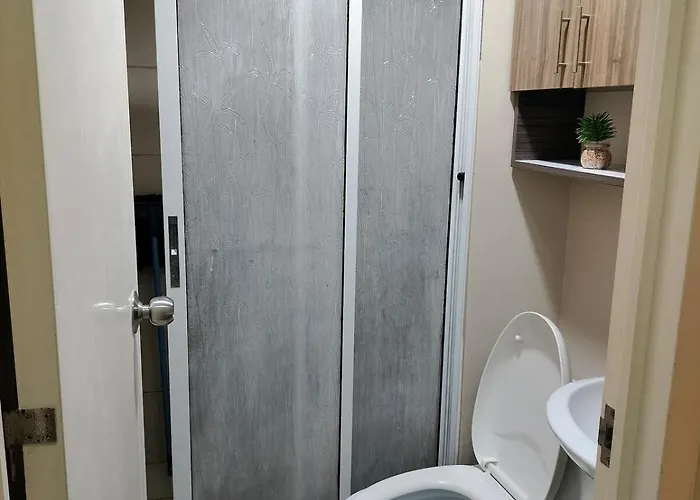 Affordable Interiored Furnished Unit Appartement *